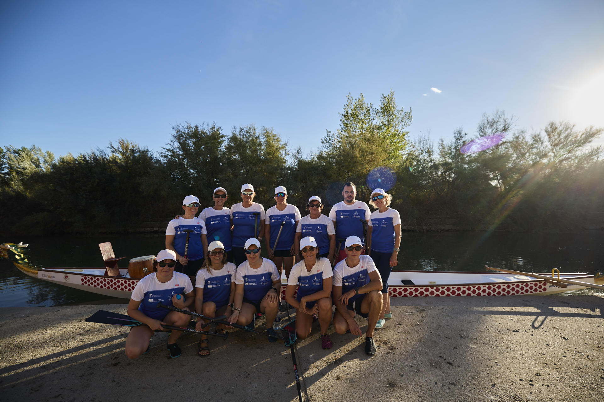 'Las Dragonas del Tajo' posan para EFE en Talavera de la Reina. EFE/ Manu Reino
