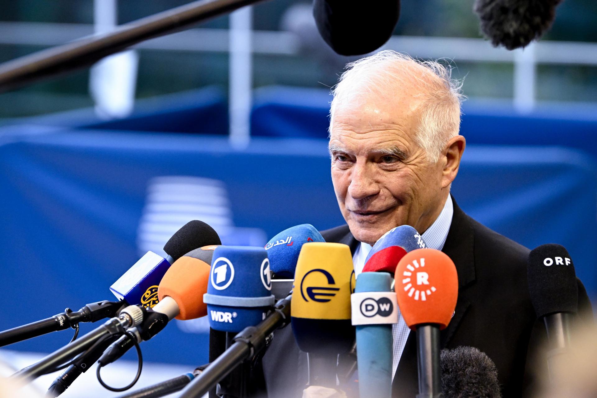 Una fotografía facilitada por el Consejo Europeo muestra al Alto Representante de la UE para Asuntos Exteriores y Política de Seguridad, Josep Borrell, hablando al inicio del Consejo Europeo de Asuntos Exteriores en la ciudad de Luxemburgo, Luxemburgo, el 14 de octubre de 2024. El Consejo de Asuntos Exteriores de octubre está presidido por el alto responsable de la política exterior de la UE, Josep Borrell. (Luxemburgo, Luxemburgo) EFE/EPA/CONSEJO EUROPEO FOLLETO SOLO PARA USO EDITORIAL/NO SE VENDE
