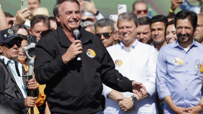 Fotografía de archivo del 3 de agosto de 2024 del expresidente brasileño Jair Bolsonaro en un acto del candidato para la Alcaldía de São Paulo, Ricardo Nunes, en la ciudad de São Paulo (Brasil). EFE/Sebastião Moreira
