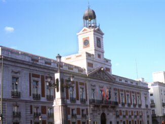 Imagen de archivo de la sede del Gobierno de la Comunidad de Madrid, antigua Dirección General de Seguridad, situada en la Puerta del Sol. EFE/Carlos Pulido