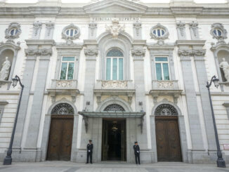 Vista de la entrada principal de la sede del Tribunal Supremo. EFE/Borja Sánchez-Trillo