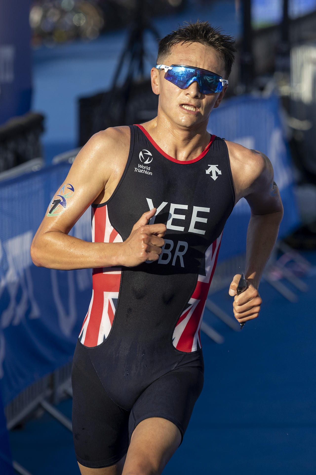 TORREMOLINOS (MÁLAGA), 20/10/2024.- El triatleta británico Alex Yee se ha proclamado campeón del mundo de triatlón tras quedar tercero en la última de las pruebas de las series mundiales en Torremolinos, este domingo. EFE/ Álvaro Cabrera
