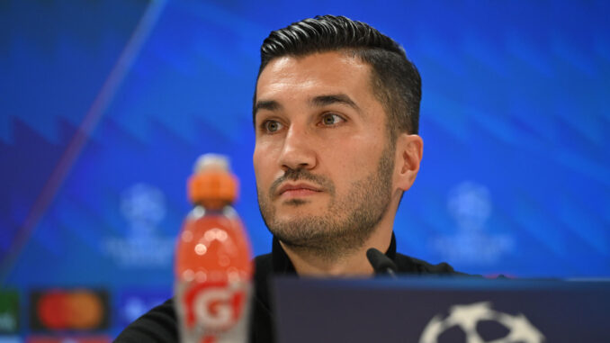 El entrenador del Borussia Dortmund Nuri Şahin, en la rueda de prensa ofrecida este lunes, en la víspera del partido de Liga de Campeones ante el Real Madrid. EFE/ Fernando Villar
