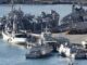 Barcos de la Armada de Taiwán maniobran en el puerto militar de la ciudad de Keelung, Taiwán, el 14 de octubre de 2024. EFE/EPA/RITCHIE B. TONGO