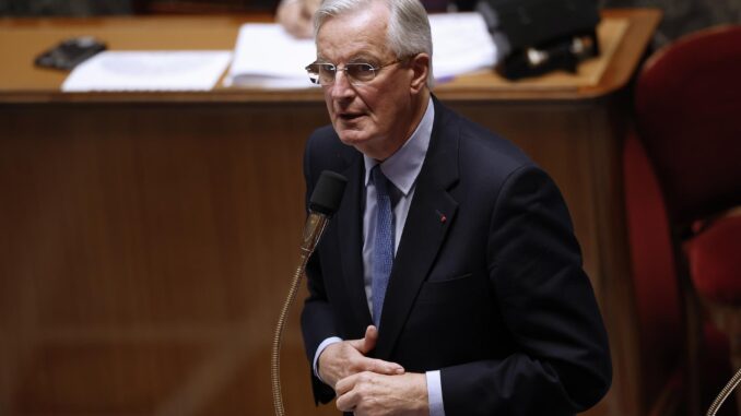 El primer ministro francés, el conservador Michel Barnier, el pasado día 2 ante la Asamblea. EFE/EPA/YOAN VALAT
