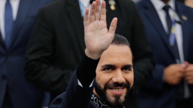 Fotografía de archivo en donde se ve al presidente de El Salvador, Nayib Bukele. EFE/ Juan Ignacio Roncoroni
