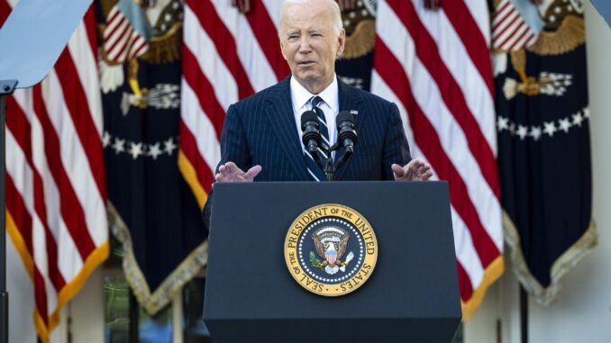 El presidente de EE.UU., Joe Biden, ofrece declaraciones sobre los resultados de las elecciones presidenciales de 2024 durante un discurso a la nación en el Jardín de Rosas de la Casa Blanca en Washington, DC, EE. UU., el 07 de noviembre de 2024. EFE/Graeme Sloan
