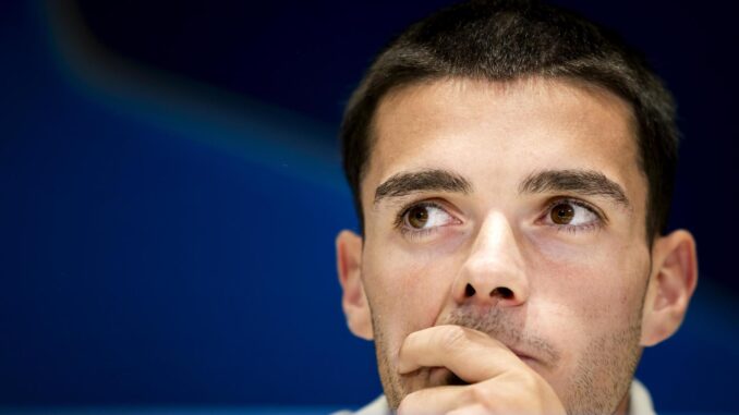 El jugador del Girona Miguel Gutierrez durante la rueda de prensa previa al partido de la Liga de Campeones contra el PSV Eindhoven. EFE/EPA/Koen van Weel
