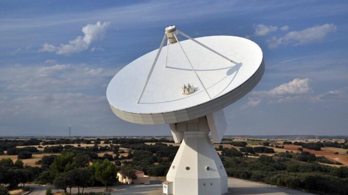 El gran radiotelescopio del Instituto Geográfico Nacional en Yebes (Guadalajara). Crédito: IGN
