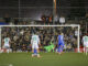 El guardameta del Manises, Adrián Muñoz (c), detiene un penalti durante el encuentro de primera ronda de Copa del Rey entre Manises CF y Getafe CF, este martes en el campo Vicente Martínez Catalá de Manises (Valencia). EFE/ Manuel Bruque