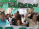 Personas se manifiestan durante una protesta este jueves en Buenos Aires (Argentina). EFE/Juan Ignacio Roncoroni