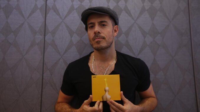 Fotografía de archivo del cantante mexicano José Madero durante una rueda de prensa en la ciudad de Guadalajara, Jalisco (México). EFE/Francisco Guasco
