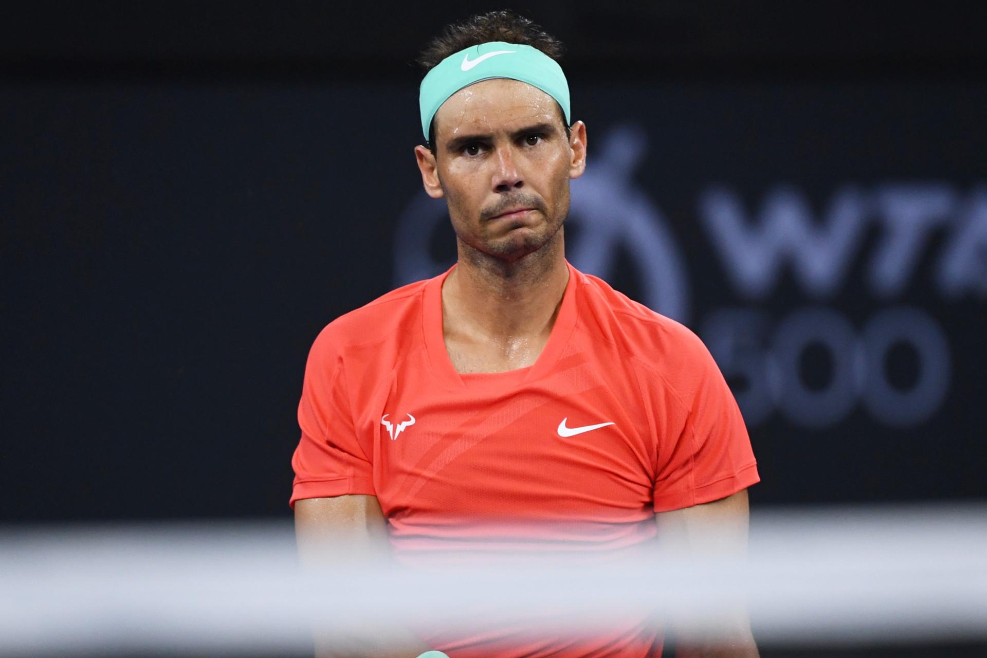 Rafael Nadal en el partido ante Jordan Thompson en Brisbane 2024. EFE/EPA/JONO SEARLE
