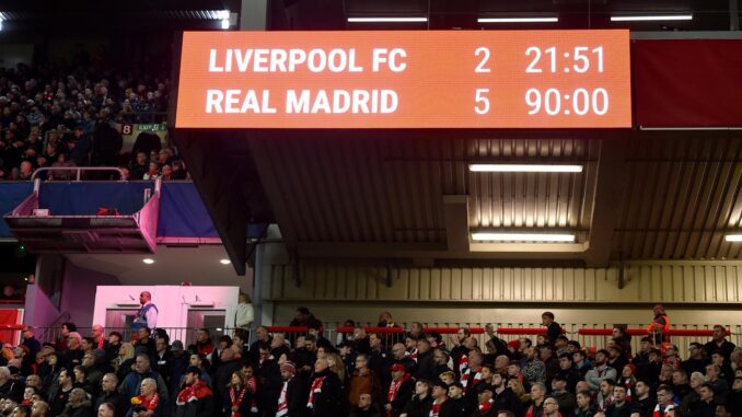 Marcador de Anfield el 21 de febrero de 2023 en el partido de ida de octavos de la UEFA Champions League, en Liverpool, Reino Unido. EFE/EPA/Peter Powell
