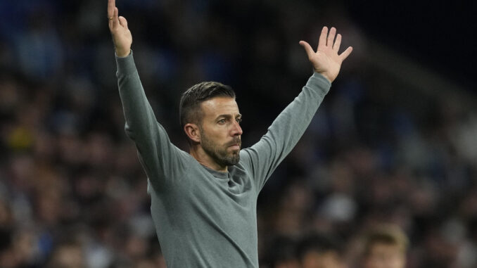 El exentrenador del Espanyol, Luis García. EFE/Alejandro García
