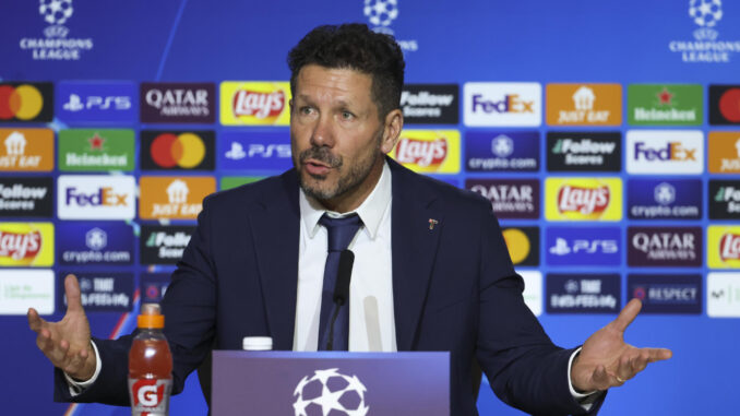 Simeone, durante la rueda de prensa de este martes en el Metropolitano. EFE / Kiko Huesca.
