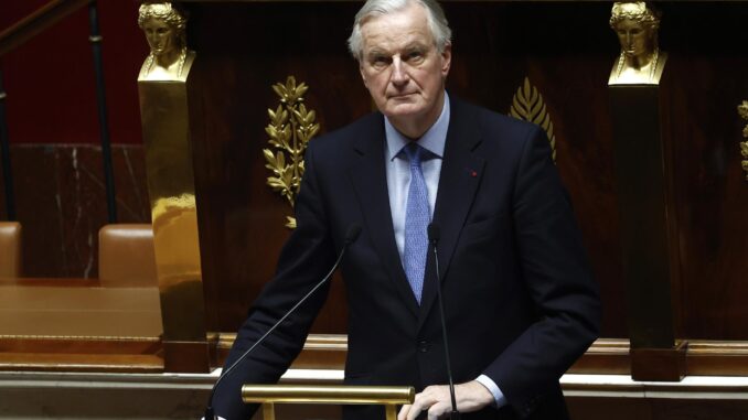 Michel Barnier durante la moción de censura en su contra este 4 de diciembre. EFE/EPA/YOAN VALAT
