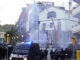 Foto de archivo de mayo de 2023 de varios mossos d'Esquadra en un desalojo de los okupas de dos edificios en la plaza Bonanova de Barcelona. EFE/ Alejandro García