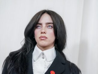 Fotografía de archivo de la cantante Billie Eilish. EFE/EPA/KYLE GRILLOT