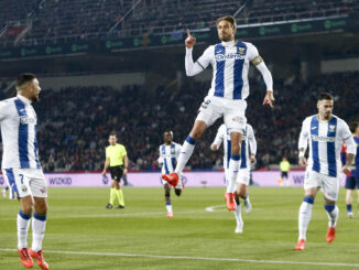 El defensa del Leganés Sergio González celebra su gol ante el FC Barcelona. EFE/Quique García