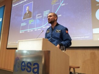 El astronauta Pablo Álvarez visita este martes el Centro de Astronomía Espacial que la Agencia Espacial Europea (ESA) tiene en la localidad de Villanueva de la Cañada (Madrid). EFE/ Raúl Casado