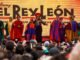 Cientos de personas asisten a la representación de "El Rey León". EFE/David Fernández