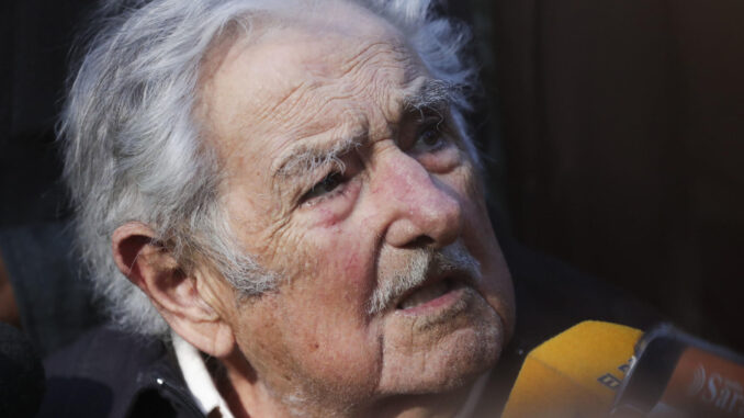 Fotografía de archivo del expresidente de Uruguay José Mujica. EFE/ Raúl Martínez
