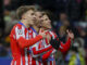 Pablo Barrios, Griezmann y Giuliano celebran un gol en una foto de archivo. EFE / Juanjo Martín.