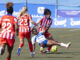 La defensa del Atlético de Madrid, Lauren Leal (d), y la delantera del Costa Adeje Tenerife, Monday. G (2i) este domingo, durante el partido de la jornada 12 de la Liga F, que enfrenta al Costa Adeje Tenerife y el Atlético de Madrid, en el campo de Fútbol de Adeje, Adeje (Tenerife). EFE/ Miguel Barreto