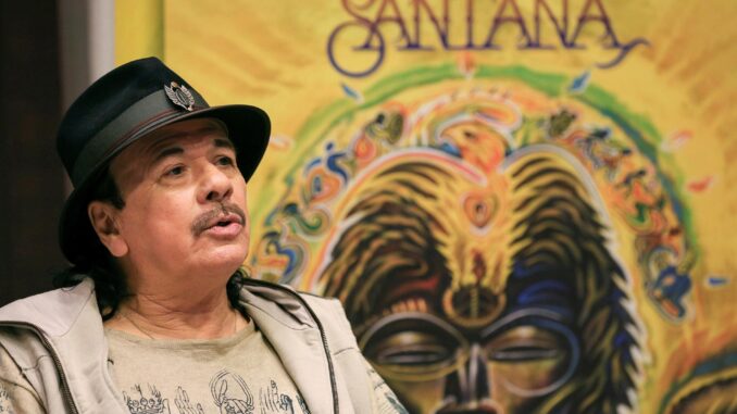 Imagen de archivo del guitarrista Carlos Santana. EFE/ Angeles Rodenas
