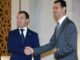 El entonces presidente ruso, Dimitri Medvedev (i), y su homólogo sirio, Bashar Assad (d) durante el encuentro que mantuvieron, el 1 de mayo de 2010 en Damasco, Siria. 
EFE/MIKHAIL KLIMENTYEV/RIA NOVOSTI/KREMLIN POOL