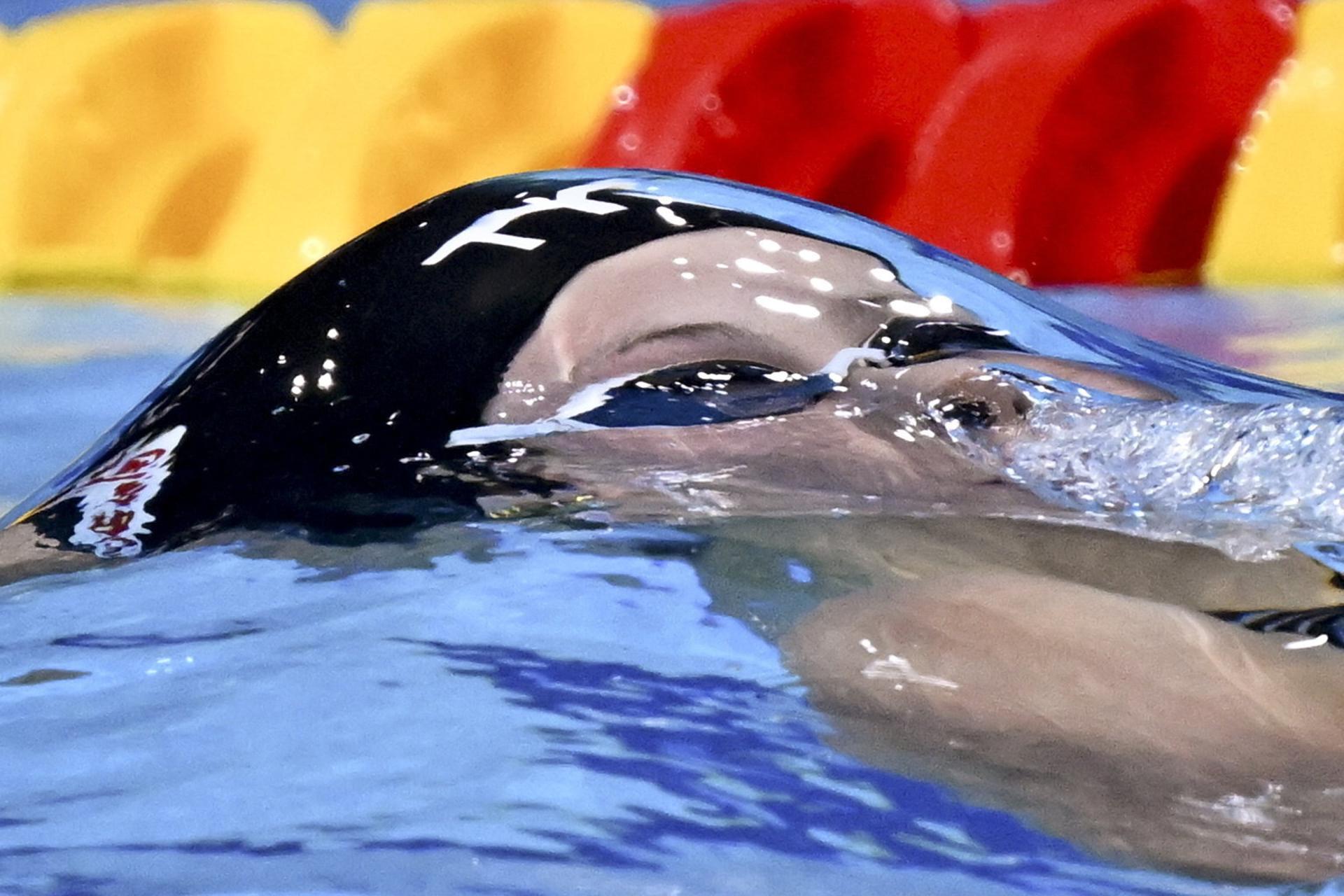 La canadiense Summer McIntosh en los Mundiales de piscina corta que se disputan en Budapest. EFE/EPA/TIBOR ILLYES
