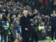 El técnico italiano del Real Madrid, Carlo Ancelotti, durante el encuentro correspondiente a la jornada 17 de LaLiga EA Sports que han disputado hoy sábado frente al Rayo Vallecano en el estadio de Vallecas, en Madrid. EFE / Juanjo Martín.