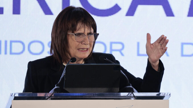 Fotografía de la ministra de Seguridad de Argentina, Patricia Bullrich. EFE/José Méndez
