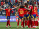 Las jugadoras de la selección española celebran uno de los goles conseguidos por el combinado español durante el partido clasificatorio para la Eurocopa de 2025 entre España y la República Checa disputado en el estadio de El Plantío de Burgos. EFE/Santi Otero