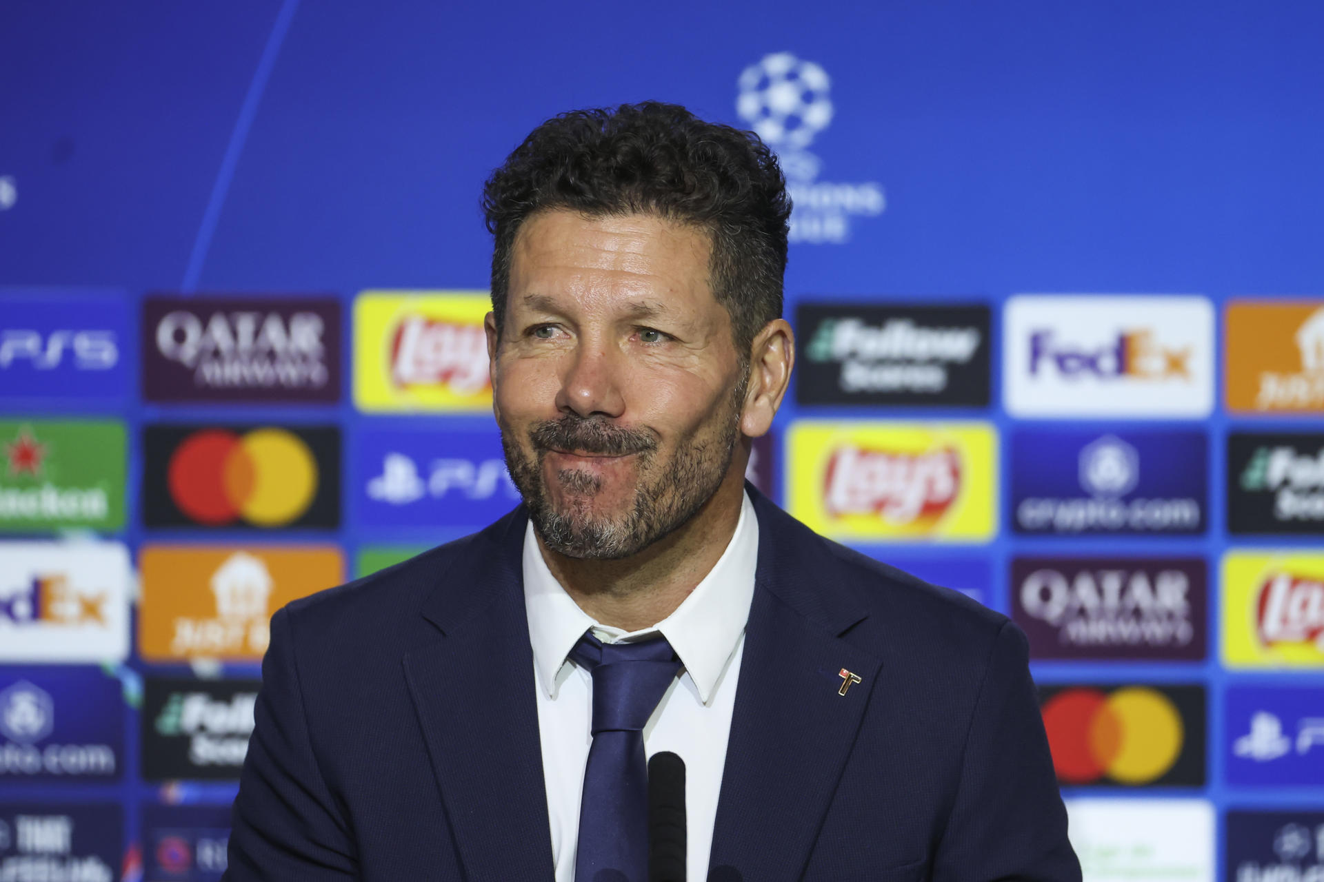 Simeone, durante la rueda de prensa de este martes en el Metropolitano. EFE / Kiko Huesca.
