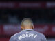 El delantero francés del Real Madrid Kylian Mbappé en el estadio Montilivi, en Girona. EFE/ Siu Wu