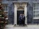 El Primer Ministro británico Keir Starmer (I) da la bienvenida al Presidente del Consejo Europeo Antonio Costa en el 10 de Downing Street en Londres, Reino Unido, 12 de diciembre de 2024. (United Kingdom, London) EFE/EPA/TOLGA AKMEN