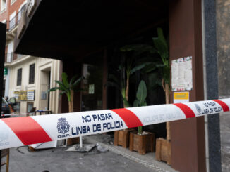 Imagen del exterior del restaurante Burro Canaglia, en la glorieta de Manuel Becerra (Madrid), tras el incendio de abril de 2023. EFE/ Fernando Villar