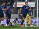 El futbolista belga del Atalanta Charles de Ketelaere (C), celebra un gol de su equipo. EFE/EPA/MICHELE MARAVIGLIA