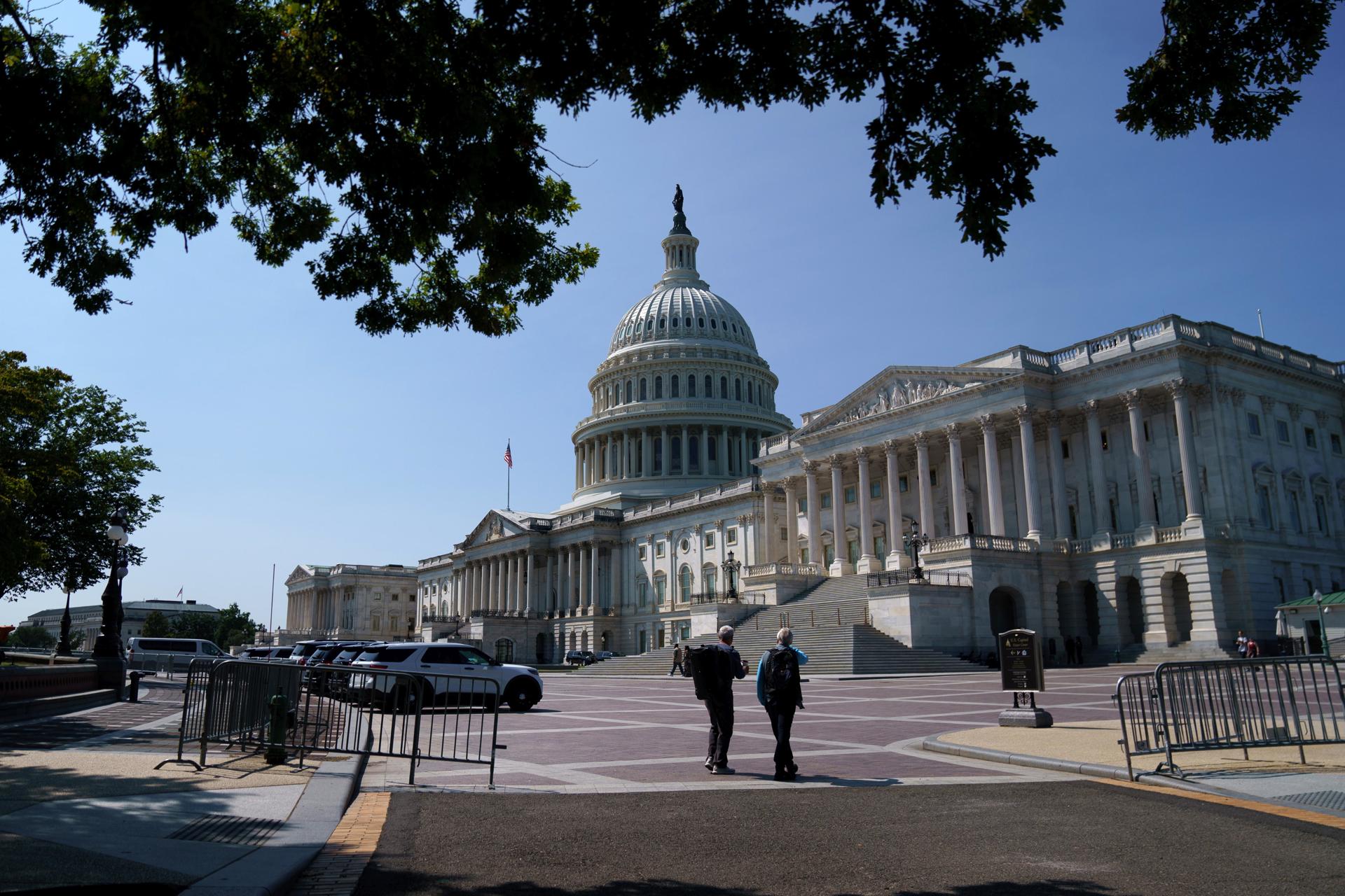 Fotografía de archivo del Capitolio de EE. UU. en Washington. EFE/WILL OLIVER
