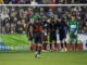 -El delantero polaco del Barcelona Robert Lewandowski (d), celebra su gol contra el Barbastro, durante el partido de dieciseisavos de la Copa del Rey, este sábado en el Campo Municipal de Deportes de Barbastro.-EFE/ Javier Cebollada