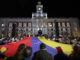 Manifestación convocada para apoyar al candidato opositor Edmundo González como presidente electo de Venezuela, este jueves en la madrileña Puerta del Sol, en vísperas de la toma de posesión presidencial en Caracas. EFE/ Mariscal