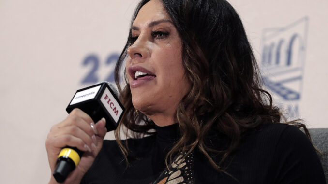 Fotografía del 18 de octubre de 2024 de la actriz española Karla Sofía Gascón durante una conferencia de prensa del Festival Internacional de Cine de Morelia, en Michoacán (México). EFE/ Iván Villanueva
