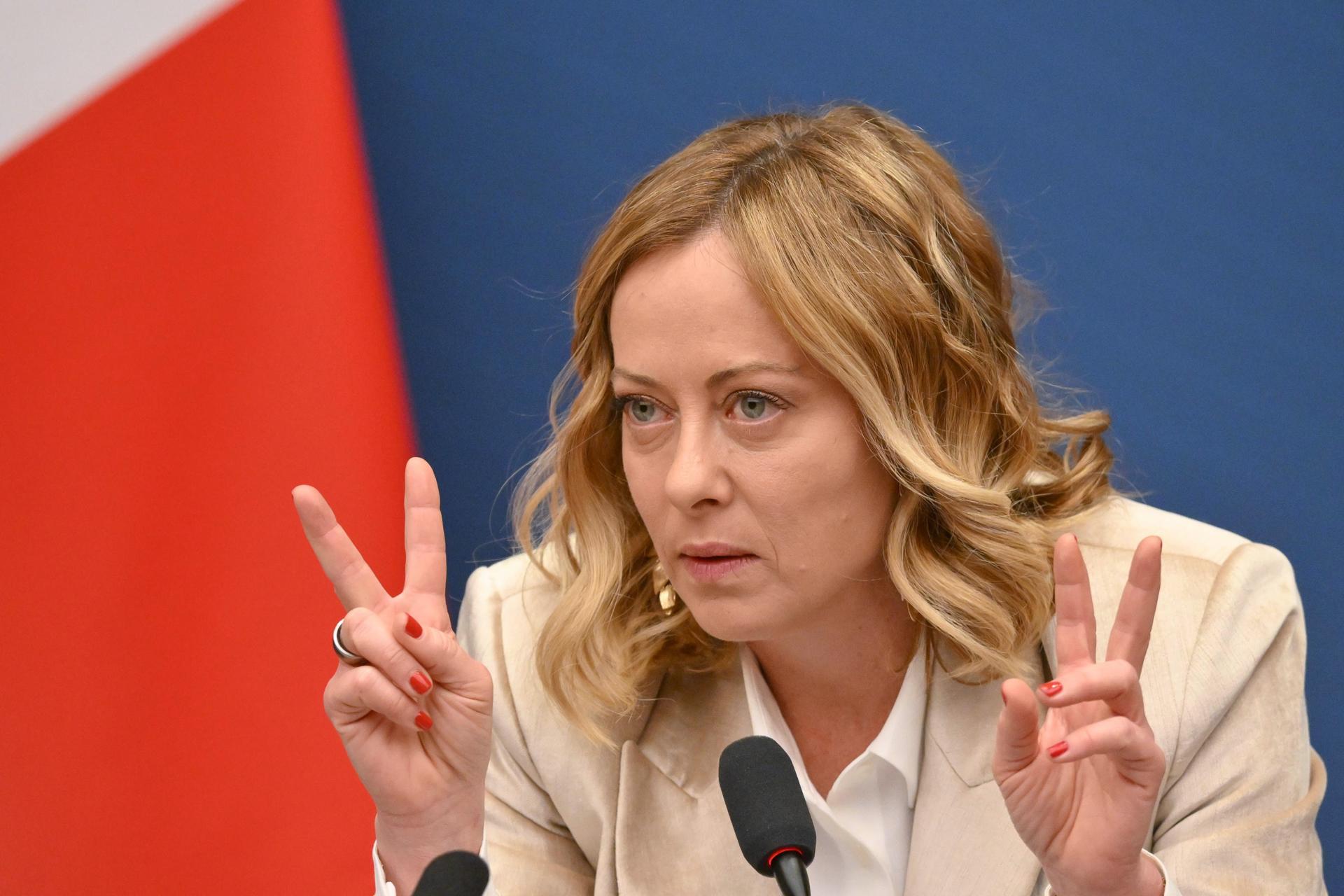 La primera ministra italiana Giorgia Meloni habla durante la conferencia de prensa de fin de año, en Roma, Italia, 09 de enero de 2025. (Italia, Roma) 
EFE/EPA/ALESSANDRO DI MEO
