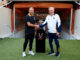 Los entrenadores del Real Madrid CF y el FC Barcelona, Carlo Ancelotti (d) y Hansi Flick (i), respectivamente, han posado este sábado junto al trofeo en el estadio Al Jawhara de Yeda, que mañana acogerá la final de la Supercopa de España. EFE/RFEF/David Aliaga -SOLO USO EDITORIAL/SOLO DISPONIBLE PARA ILUSTRAR LA NOTICIA QUE ACOMPAÑA (CRÉDITO OBLIGATORIO)-