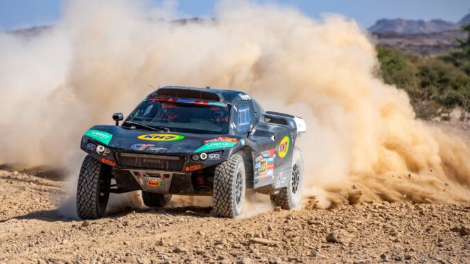 La piloto española Laia Sanz con el Century CR6 en la primera etapa de la 47 edición del Rally Dakar EFE/EPA/Gerard Laurenssen
