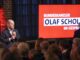 El canciller alemán Olaf Scholz del Partido Socialdemócrata (SPD) habla durante un evento de campaña electoral del SPD para las elecciones federales de 2025 en Bielefeld, Alemania, el 13 de enero de 2025. (Elections, Germany) EFE/EPA/CHRISTOPHER NEUNDORF