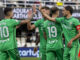 El jugador del C.D Leganés Dani Raba (i) junto a Sergio Gonález (d), celebran el segundo gol ante el jugador F.C. Cartagena, durante el partido correspondiente a los dieciseisavos de final de la Copa del Rey, que están disputando este domingo en el estadio Cartagonova en Cartagena. EFE/Marcial Guillén