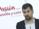 El secretario general del PSOE en Castilla y León, Luis Tudanca, durante su comparecencia este martes en Valladolid para informar de su decisión de no concurrir como candidato al proceso de elecciones primarias en esta comunidad autónoma y, por tanto, de no optar a la reelección al cargo que ha desempeñado durante diez años y casi tres meses. EFE/Nacho Gallego